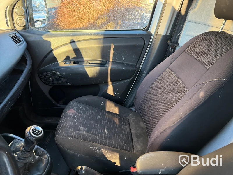 Opel Combo 1.3 CDTI Skåp (95hk) -2018
