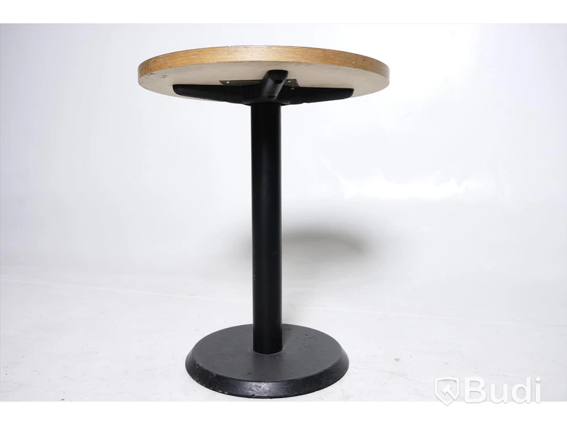 Runt kafebord/soffbord.