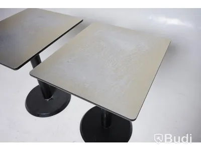 Kafebord 2 st med slipad toppskiva.