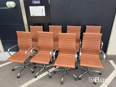 8 st konferensstolar i Eames-inspirerad design – Konstläder & krom