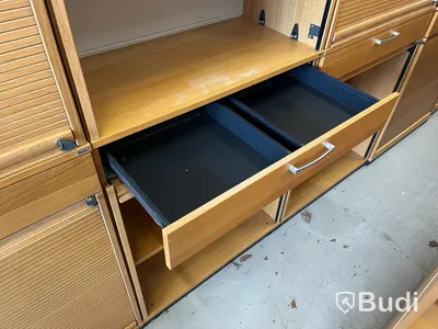 7 st. Skåp med jalusi Kinnarps