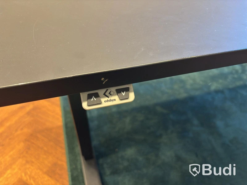 Edsbyn height-adjustable desk