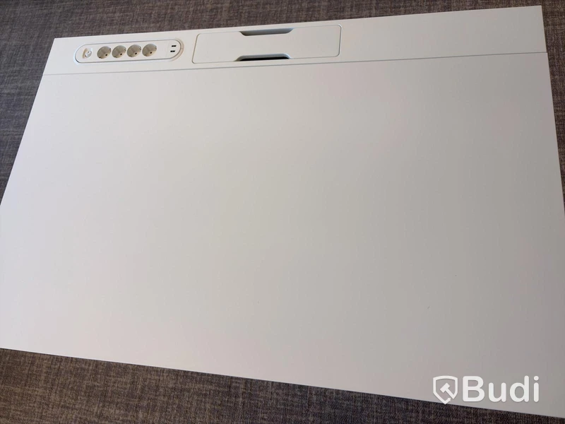 Skrivbord IKEA MITTZON inkl. skärmvägg