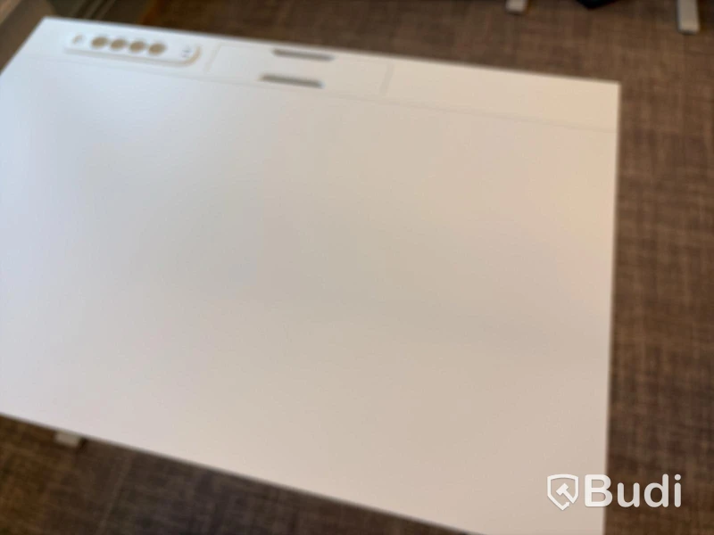 Skrivbord IKEA MITTZON inkl. skärmvägg