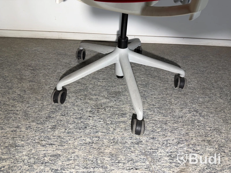 Kontorsstol, Herman Miller 'Sayl'
