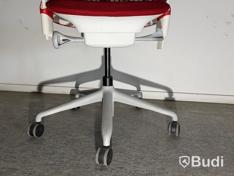 Kontorsstol, Herman Miller 'Sayl'