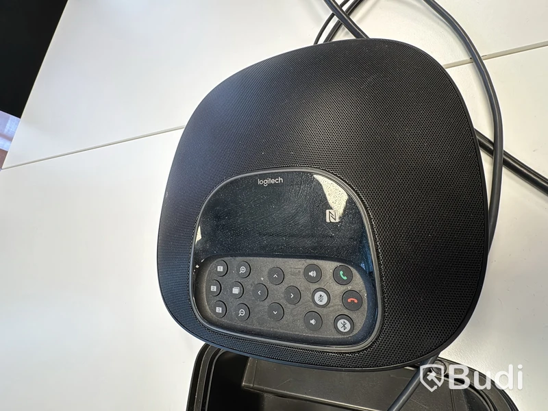 Konferenspaket, LG TV och Logitech videokonferensutrustning