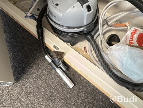 Dammsugare Nilfisk VP300 HEPA