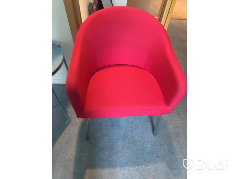 2 st. Fåtöljer inkl bord