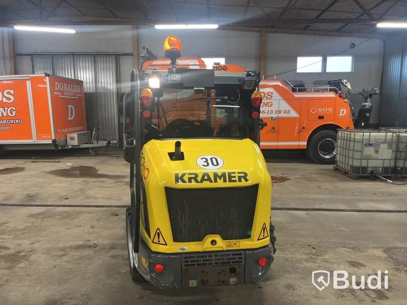 Kramer 5040, 2022 – låg tim, komplett med skopa & gafflar