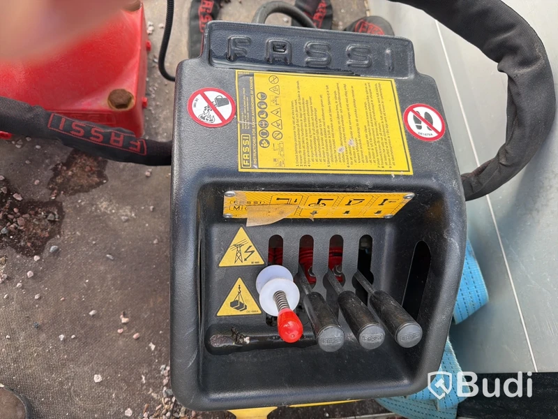 Kranbil Renault Master Chassi Cab 3.5 T 2.3 dCi FWD 2023 | Fassi M20A.13