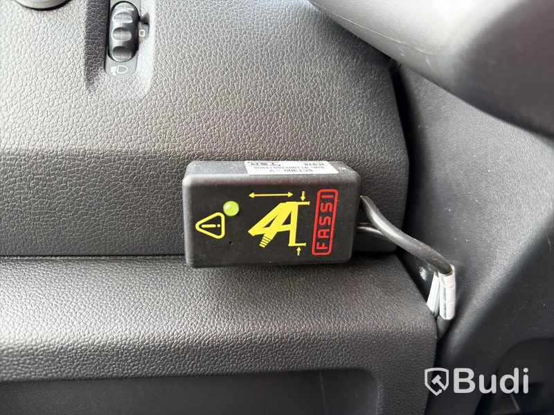 Kranbil Renault Master Chassi Cab 3.5 T 2.3 dCi FWD 2023 | Fassi M20A.13