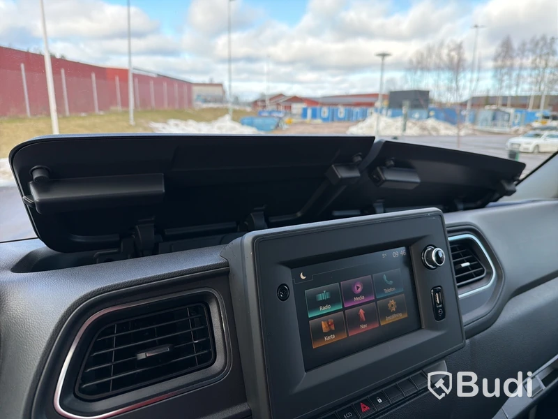 Kranbil Renault Master Chassi Cab 3.5 T 2.3 dCi FWD 2023 | Fassi M20A.13