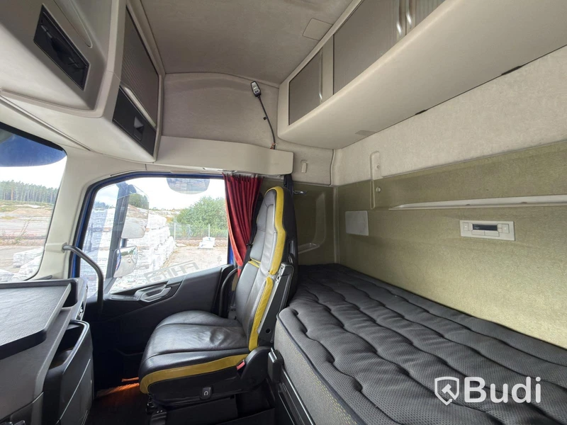 Kranbil Volvo FH16 | 2018 | Palfinger PK 26002-EH | 8x4