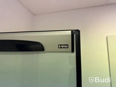 Whiteboard på stativ, med hjul
