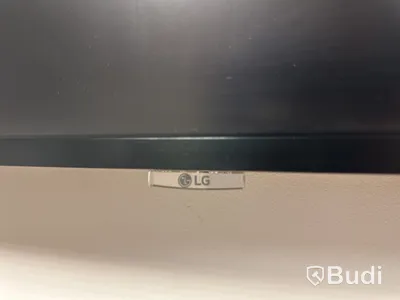 TV LG 49" (modell 49UH5F)