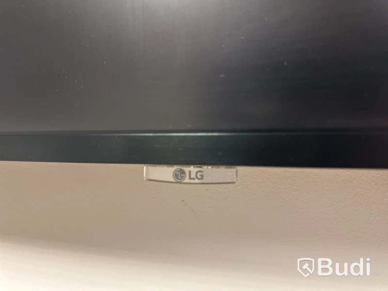 TV LG 49" (modell 49UH5F)