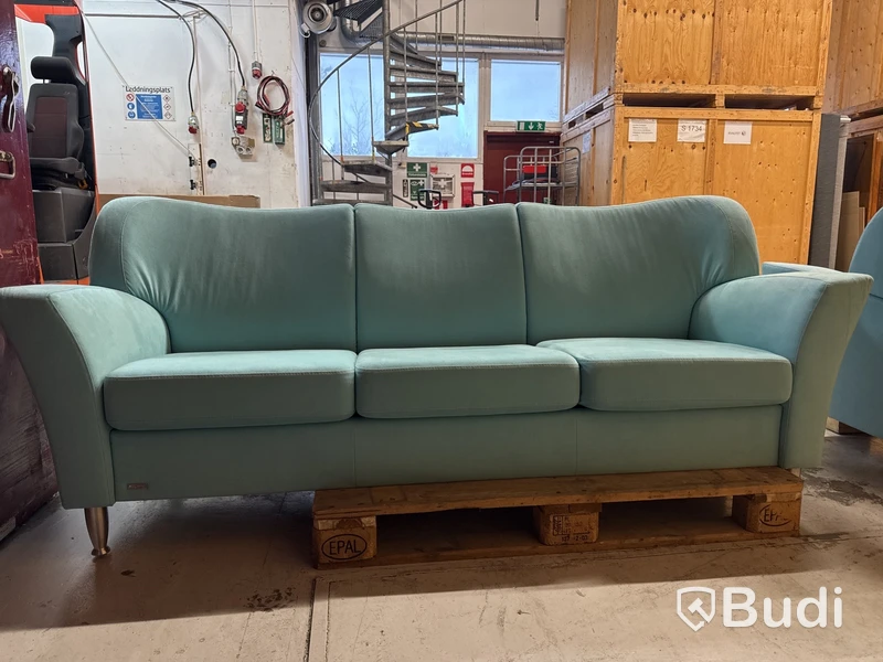 Designsoffa 3-sits, Brunstad (ljusblå)