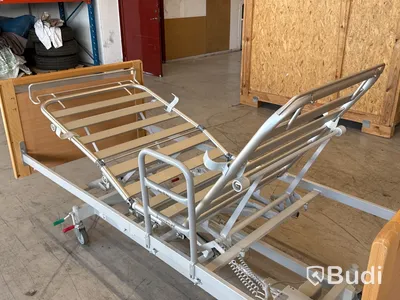 Vårdsäng, invacare SB755