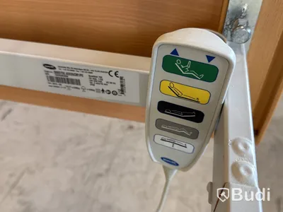 Vårdsäng, invacare SB755