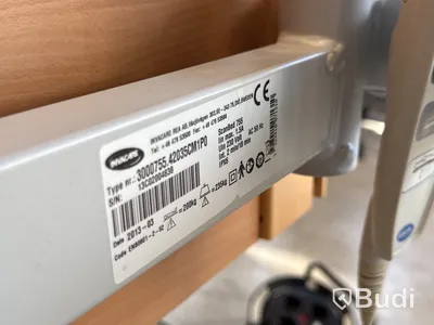 Vårdsäng, invacare SB755
