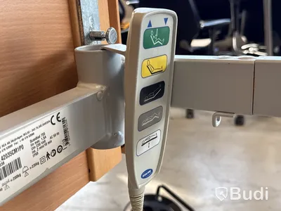 Vårdsäng, invacare SB755