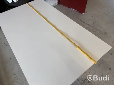 Höj- och sänkbart skrivbord, 140x80 cm, renoveringsobjekt