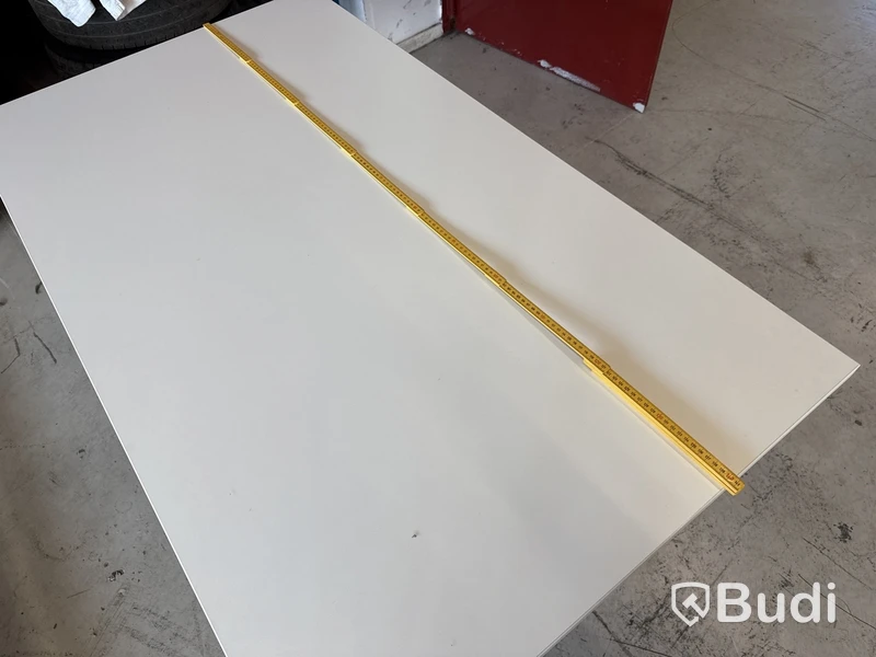 Höj- och sänkbart skrivbord, 140x80 cm, renoveringsobjekt