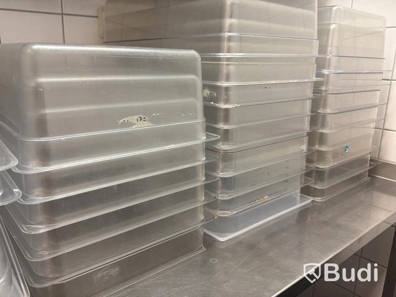 Sortiment plastkantiner 1/1, ca 25 st