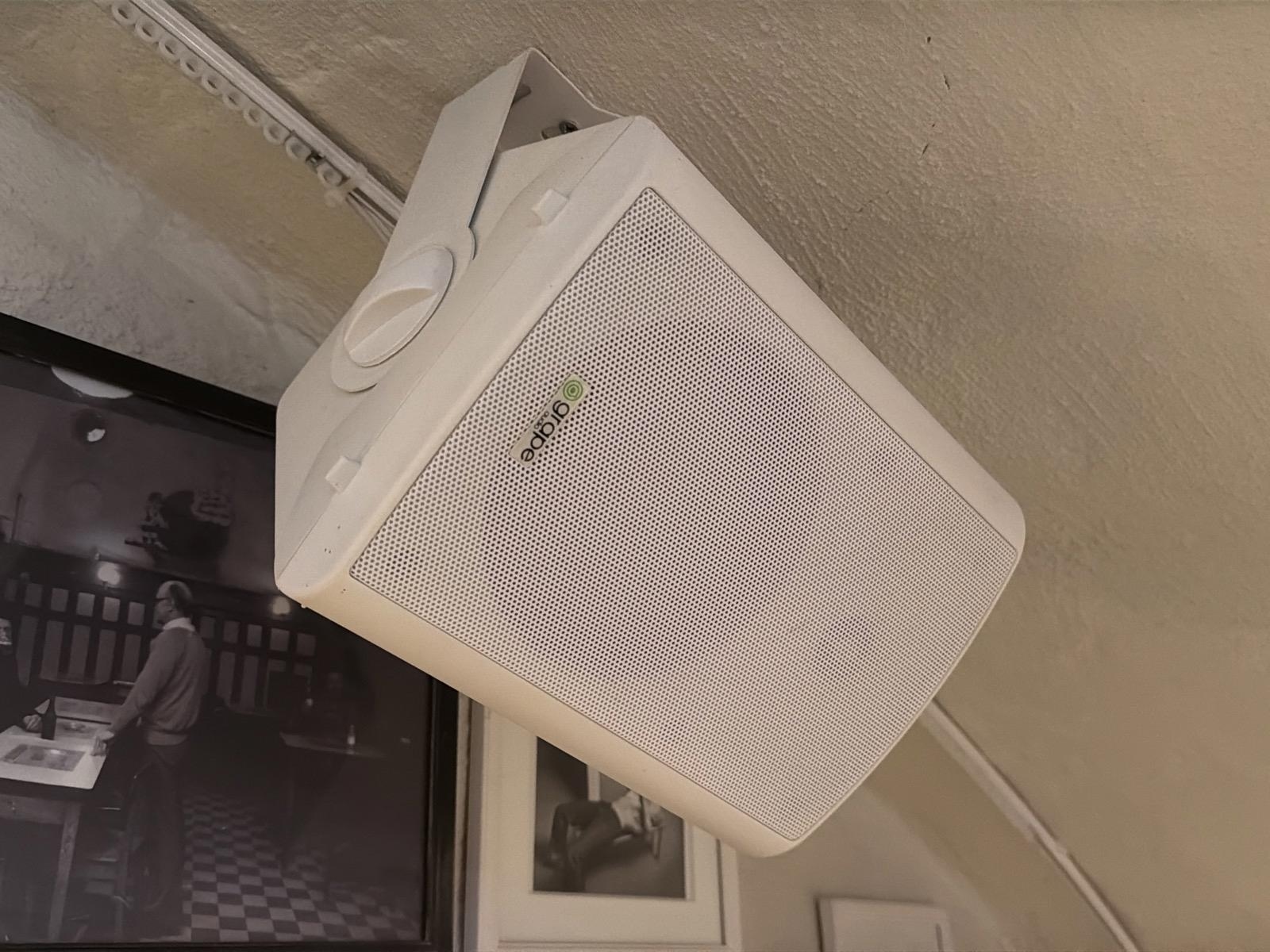 4 st högtalare, Grape Audio samt 2 st Canton MX