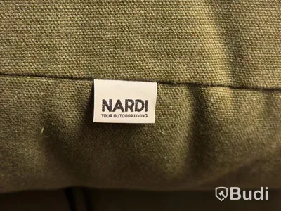 Loungegrupp, Nardi Komodo
