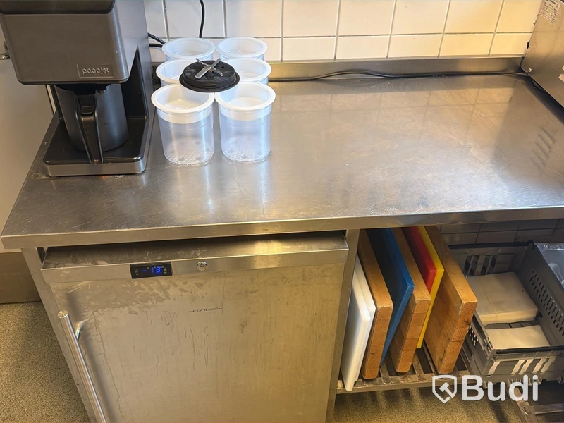 Rostfri arbetsbänk med ho, hörnmodell