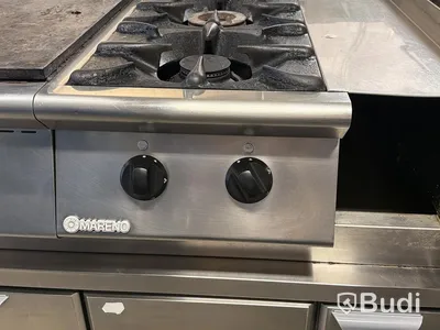 Komplett köksö med maskiner - 2x kylbänk, grill, stekhäll, spis, dubbel fritös m.m.
