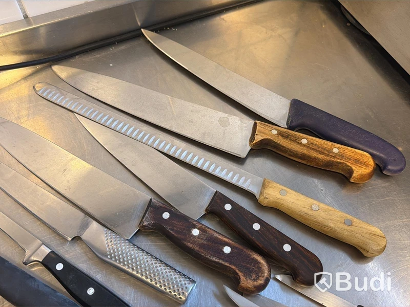 Sortiment knivar för kök, ca 20 st, bl.a. Global, Victorinox