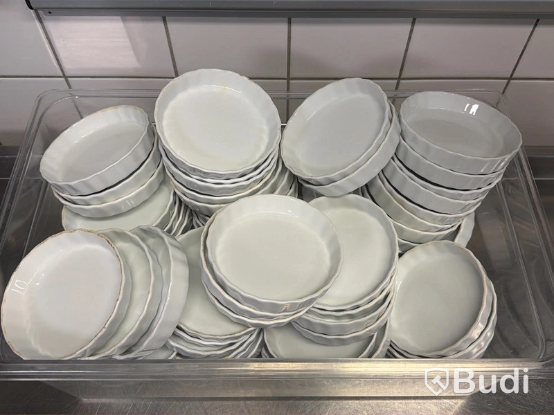 Ca 65 st små pajformer, för t.e.x paj eller Creme Brulée