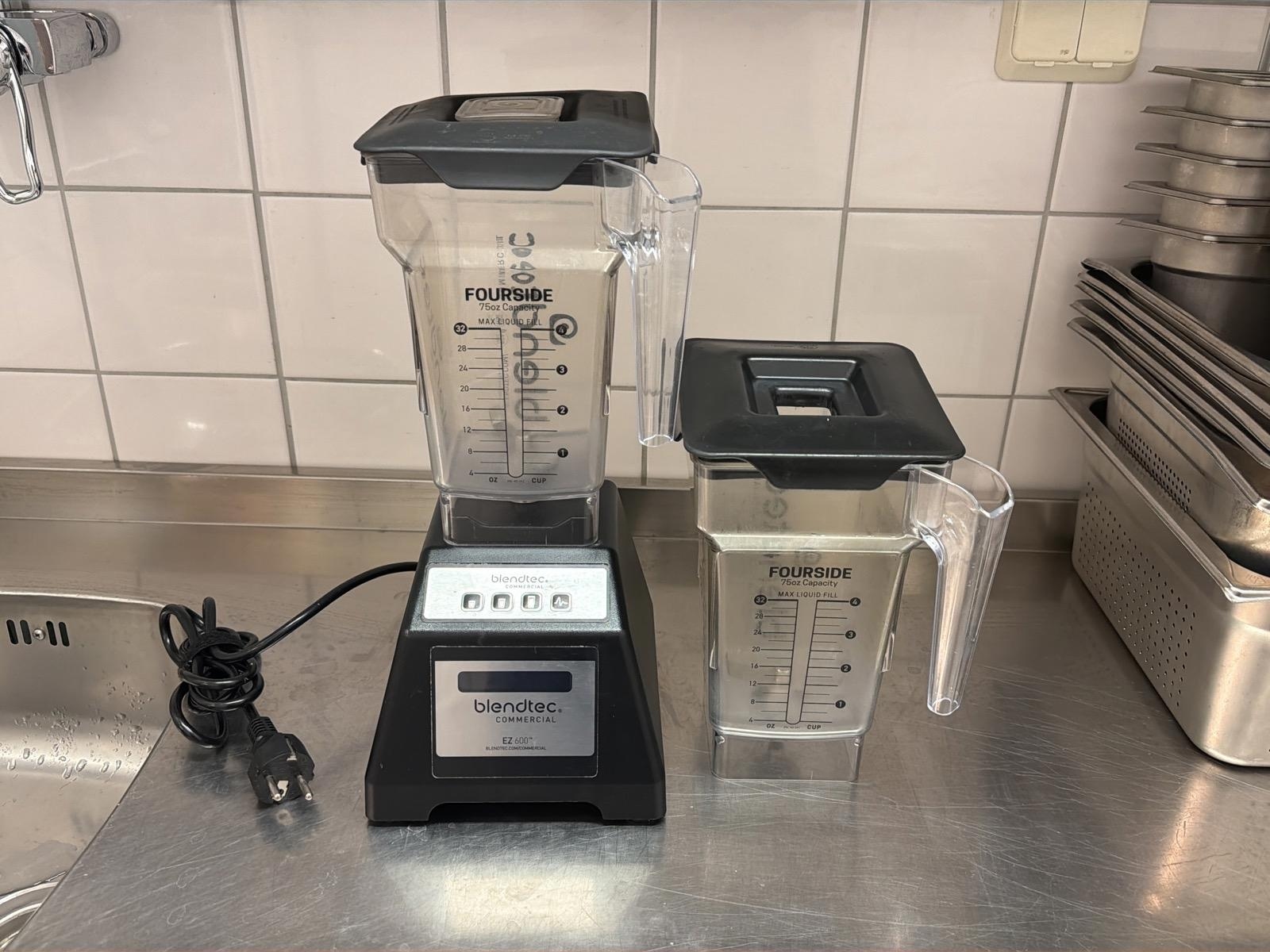Blender, Blentec EZ600 Commercial med 2 kannor