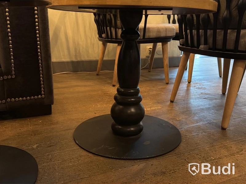 4 st loungebord, ∅ 60 cm, höjd 52 cm