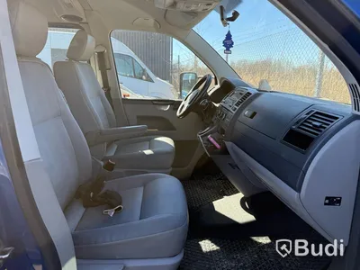 Volkswagen Transporter 2.0 TDI | Dubbelhytt | 2011 | Reparationsobjekt