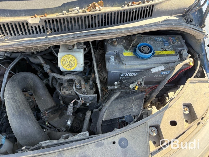 Volkswagen Transporter 2.0 TDI | Dubbelhytt | 2011 | Reparationsobjekt