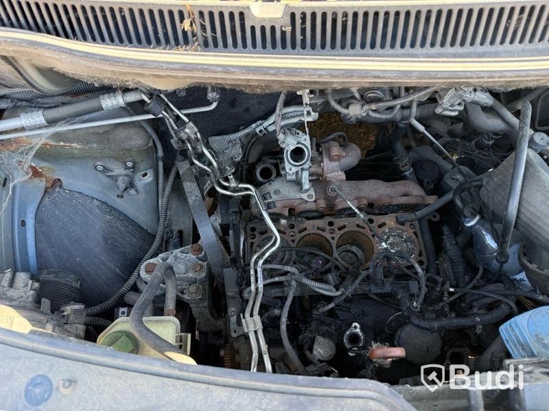 Volkswagen Transporter 2.0 TDI | Dubbelhytt | 2011 | Reparationsobjekt