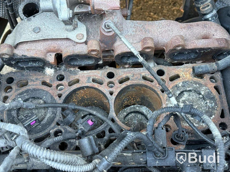 Volkswagen Transporter 2.0 TDI | Dubbelhytt | 2011 | Reparationsobjekt
