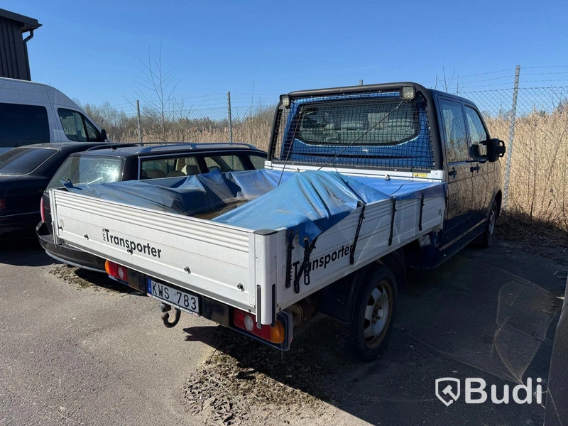 Volkswagen Transporter 2.0 TDI | Dubbelhytt | 2011 | Reparationsobjekt