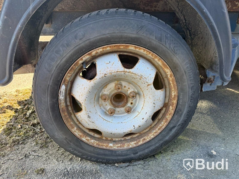 Volkswagen Transporter 2.0 TDI | Dubbelhytt | 2011 | Reparationsobjekt