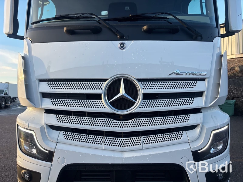 Kylbil Mercedes-Benz Actros -2024