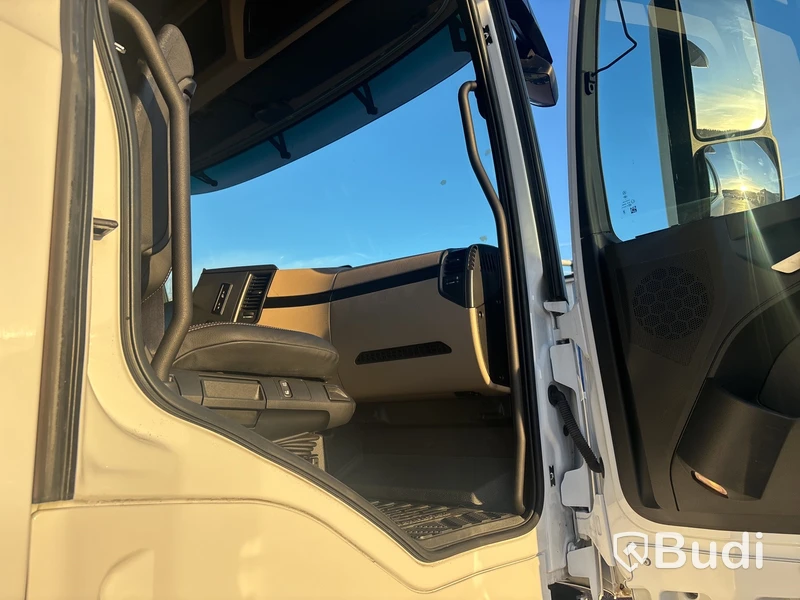 Kylbil Mercedes-Benz Actros -2024