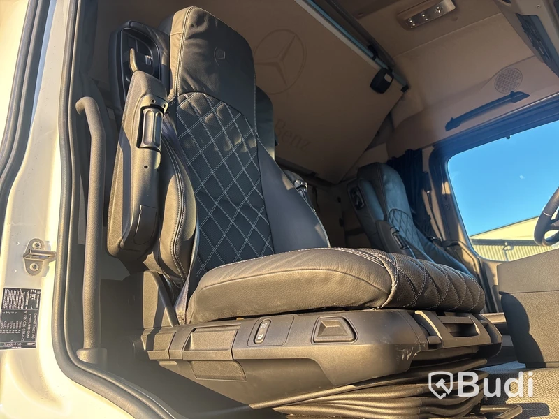 Kylbil Mercedes-Benz Actros -2024