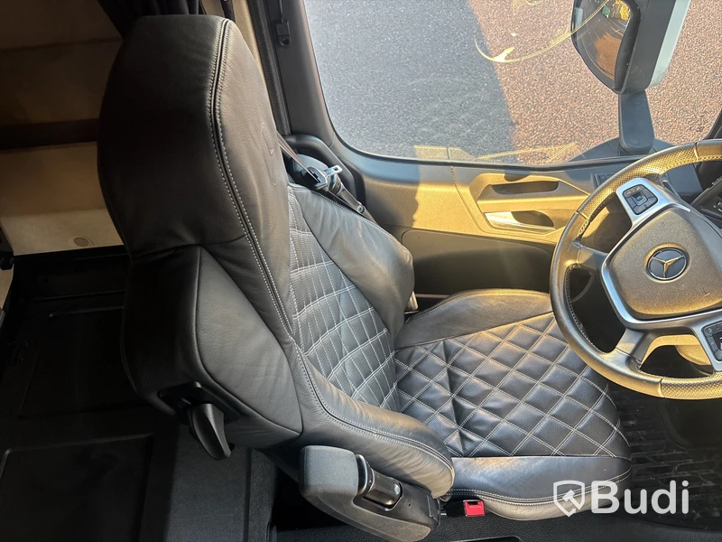 Kylbil Mercedes-Benz Actros -2024