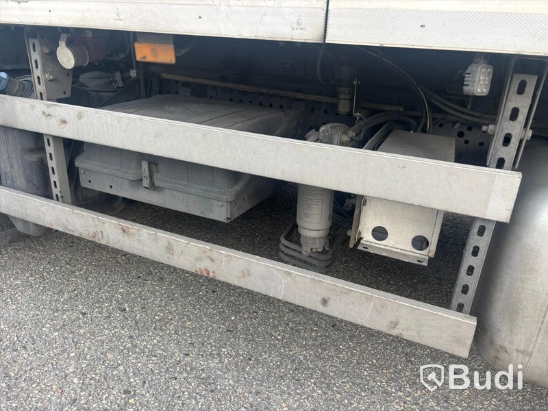 Kylbil Mercedes Benz Actros -2023