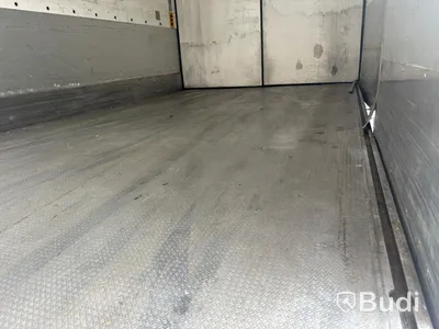 Kylbil Mercedes Benz Actros -2023