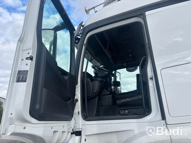 Kylbil Mercedes Benz Actros -2023
